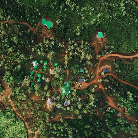Hidden Valley Wilderness Lodge Blancaneau Esterno foto