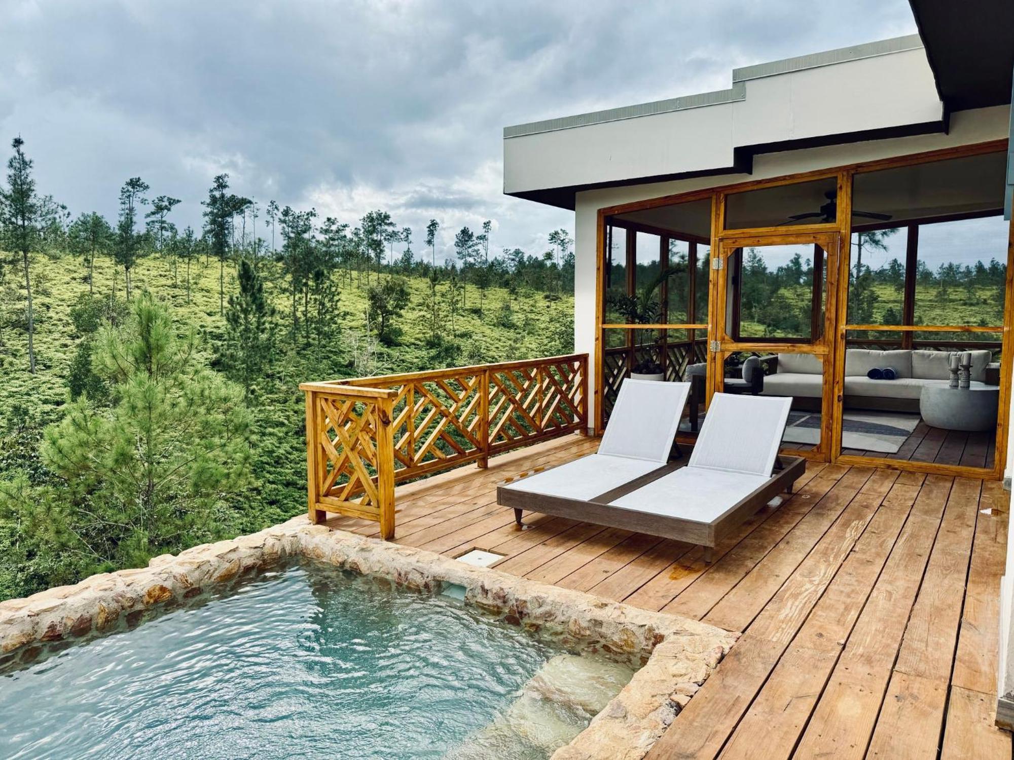 Hidden Valley Wilderness Lodge Blancaneau Esterno foto
